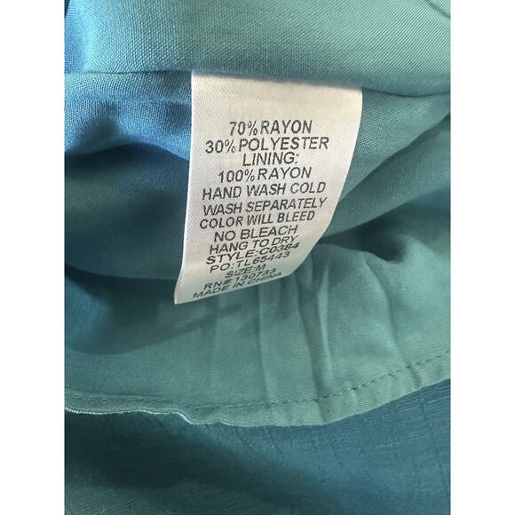 NWT Umgee Floral Embroidered Bell Sleeve Mini Dress Blue Boho Festival Medium - Picture 8 of 16